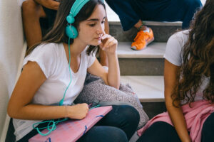 Lee más sobre el artículo TEA en la adolescencia: estrategias psicoeducativas que sí funcionan en el aula